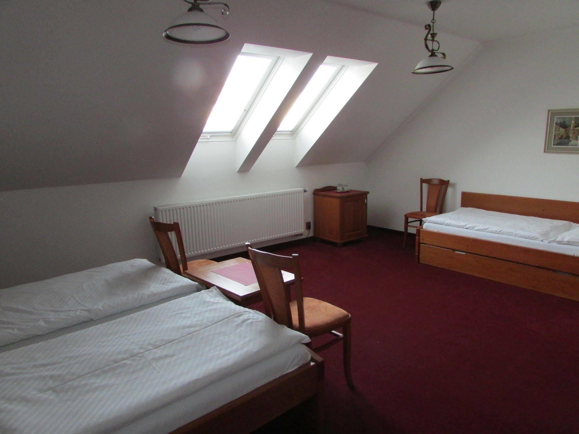 Hotel Pegas ברנו מראה חיצוני תמונה