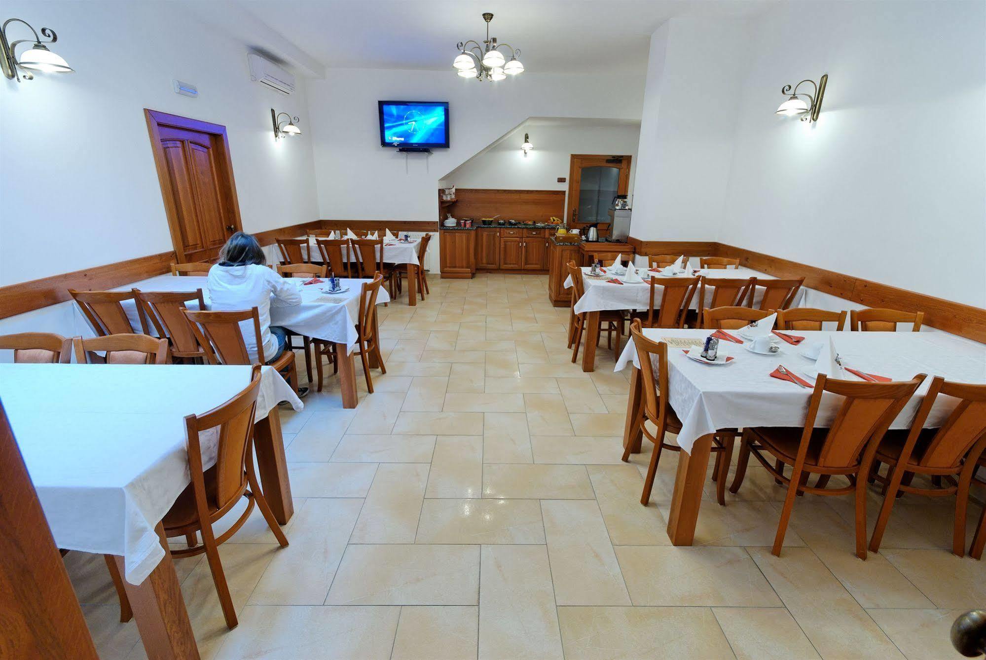Hotel Pegas ברנו מראה חיצוני תמונה